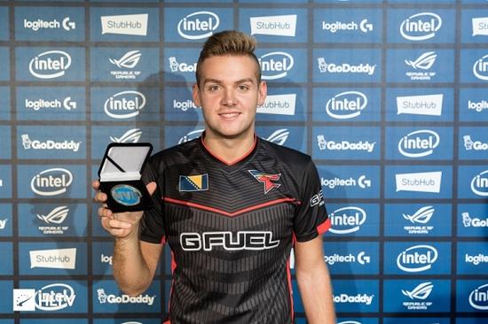 Falcons 战胜 GamerLegion 在 BLAST Premier Fall Groups 2024